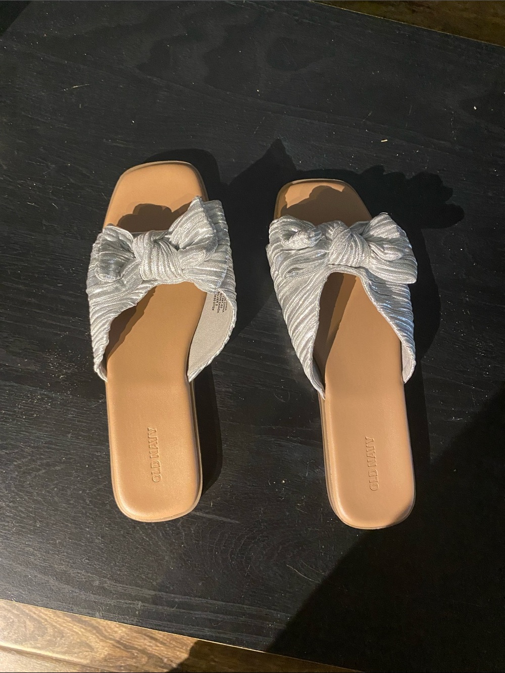 Old Navy Silver Knotted Slide Sandals - Tan Footbed. Never worn